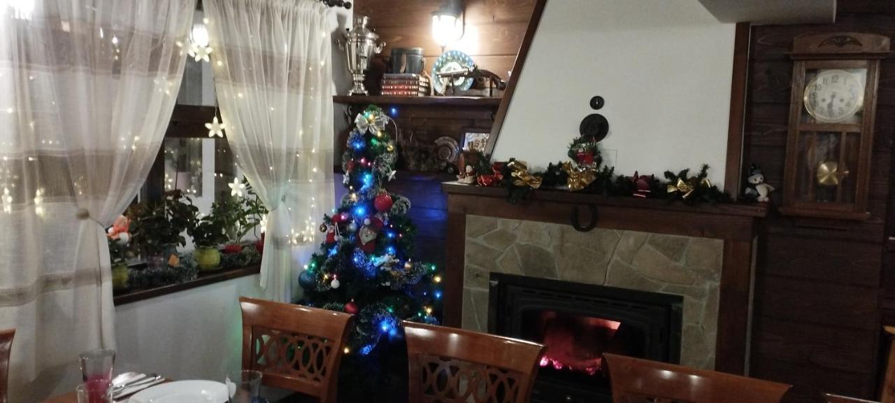 Къща За Гости Джонсън Ribaritsa Buitenkant foto